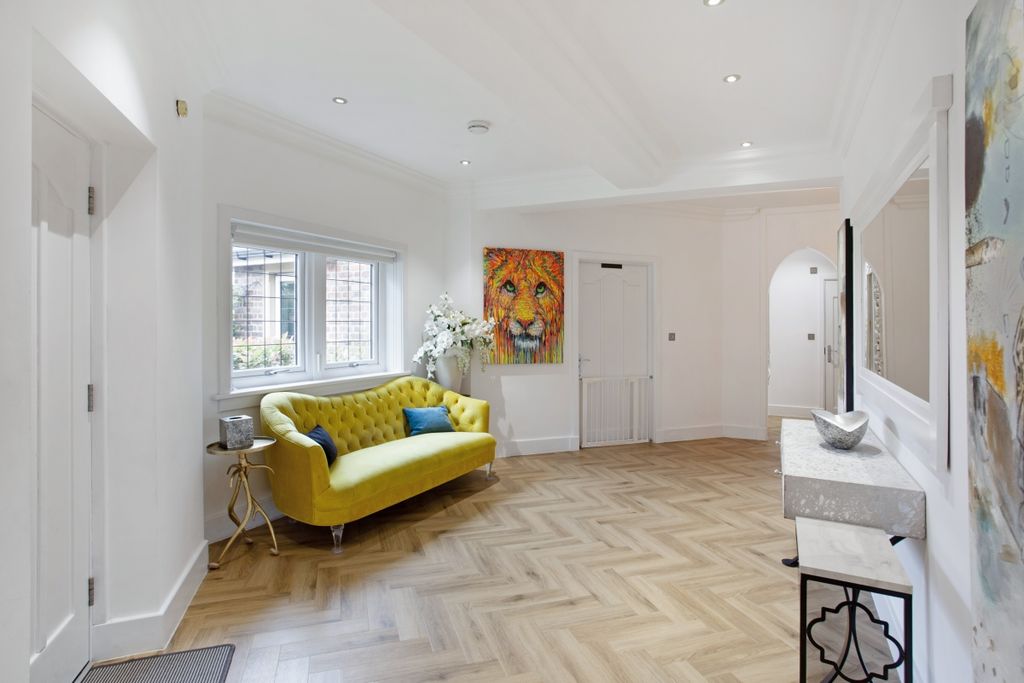 Additional image 13 of 5 bed detached house to rentHanyards Lane, Cuffley, Potters Bar EN6