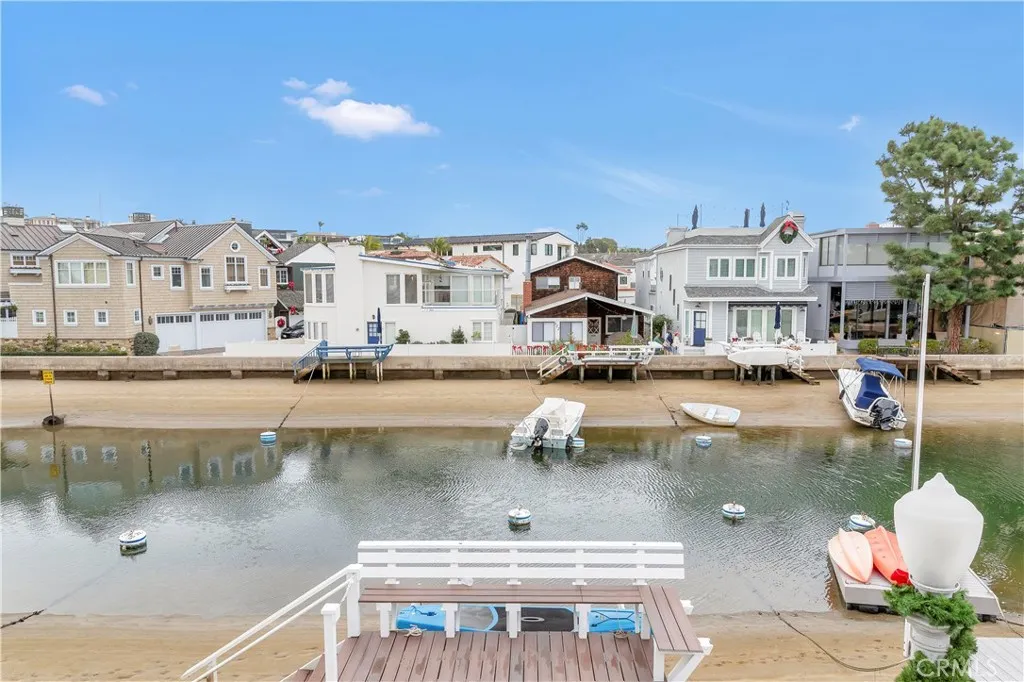 Additional image 20 of 325 Grand Canal, Newport Beach, CA 92662
