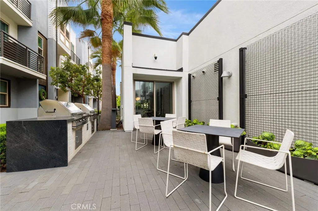 Additional image 41 of 210 Placemark, Irvine, CA 92614