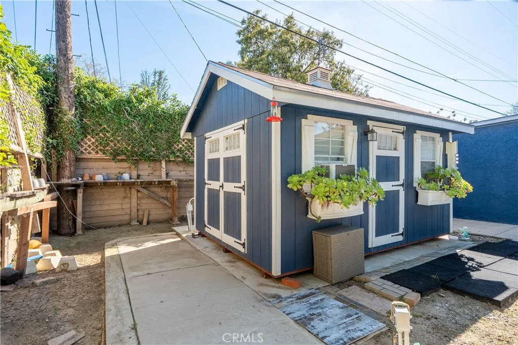 Additional image 44 of 17504 Hamlin St, Van Nuys, CA 91406