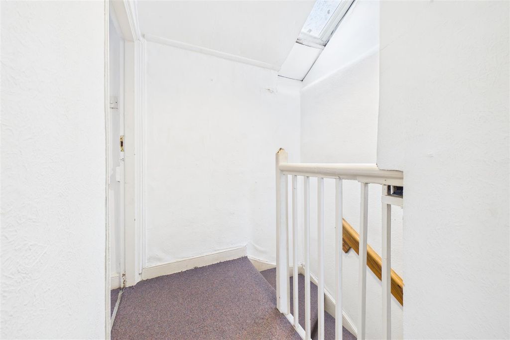 Additional image 18 of 2 bed semi-detached house for saleWaters Lane, Westbury-On-Trym, Bristol BS9