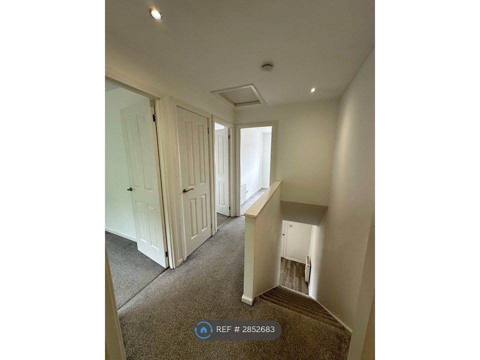 Additional image 7 of 3 bed semi-detached house to rentBarony Drive, Baillieston, Glasgow G69