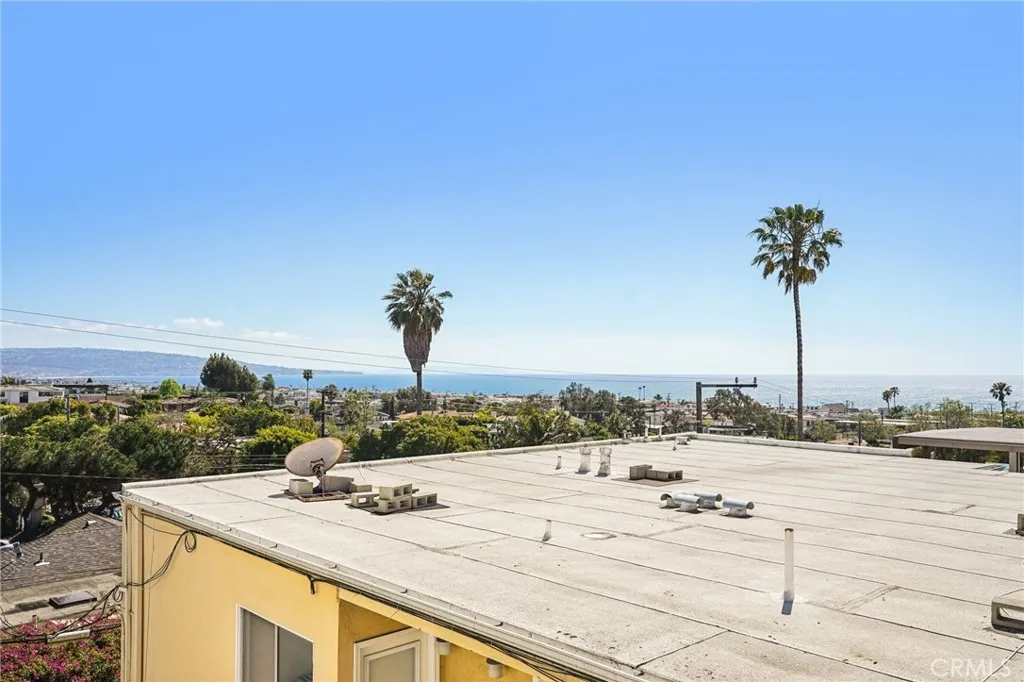 Additional image 30 of 710 Manhattan Beach Boulevard, Manhattan Beach, CA 90266