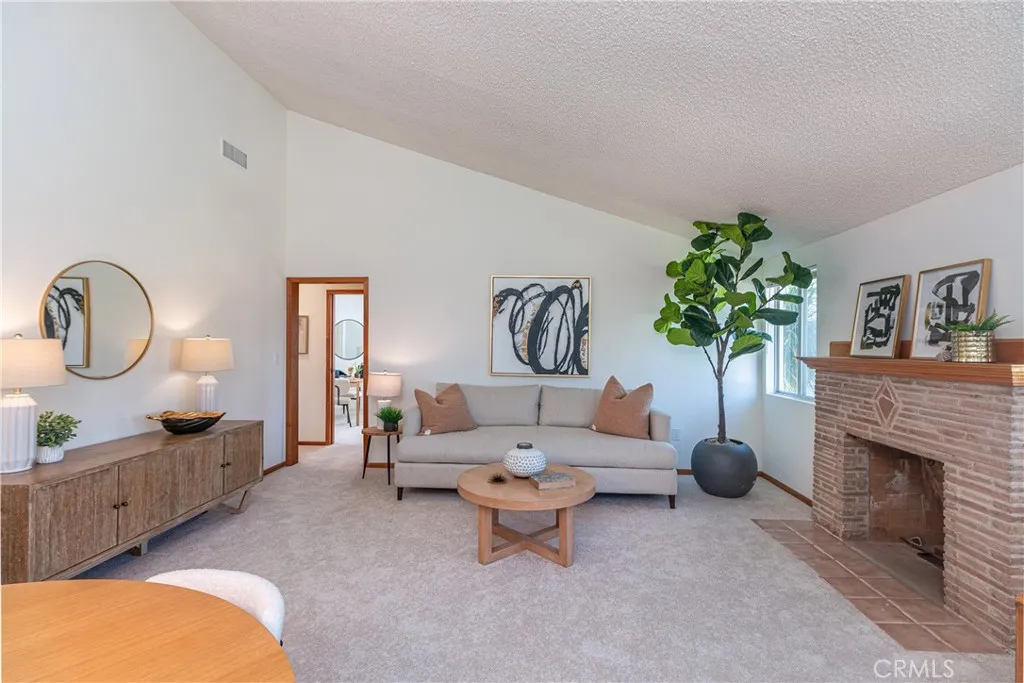 Additional image 35 of 2436 N Lincoln St, Burbank, CA 91504