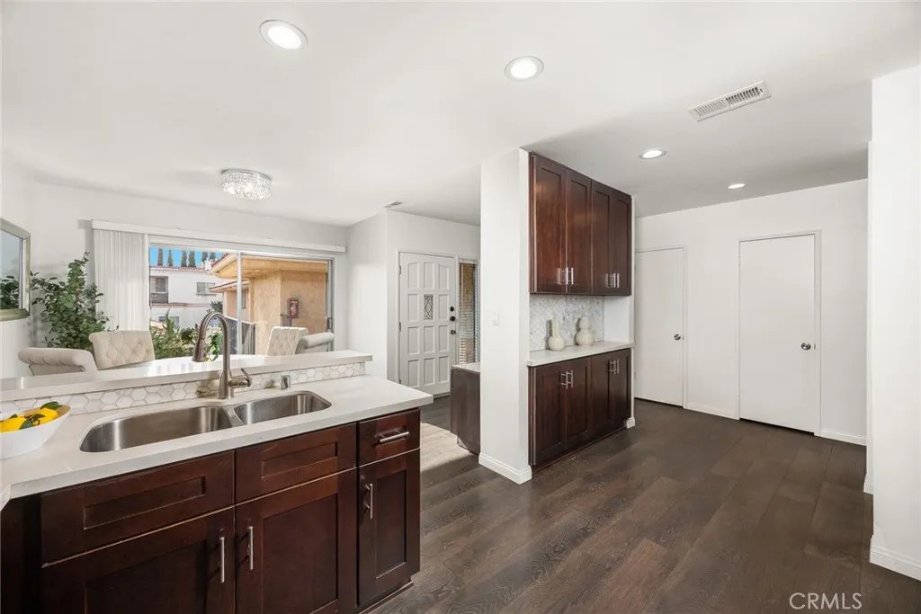 Additional image 13 of 740 W Huntington Drive Unit F, Arcadia, CA 91007