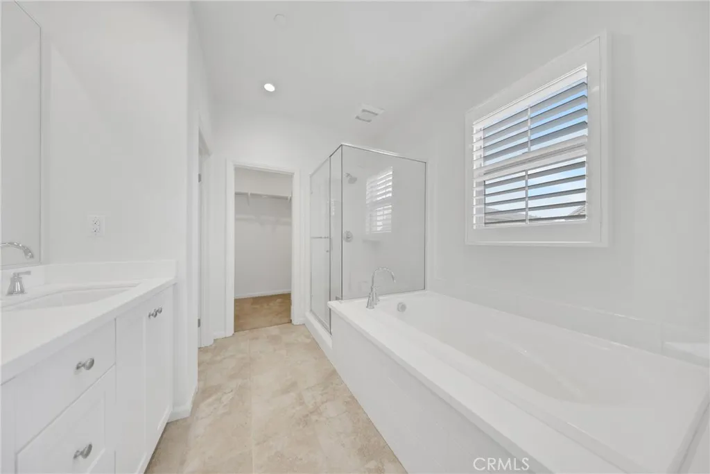 Additional image 38 of 126 Gulfstream, Irvine, CA 92620