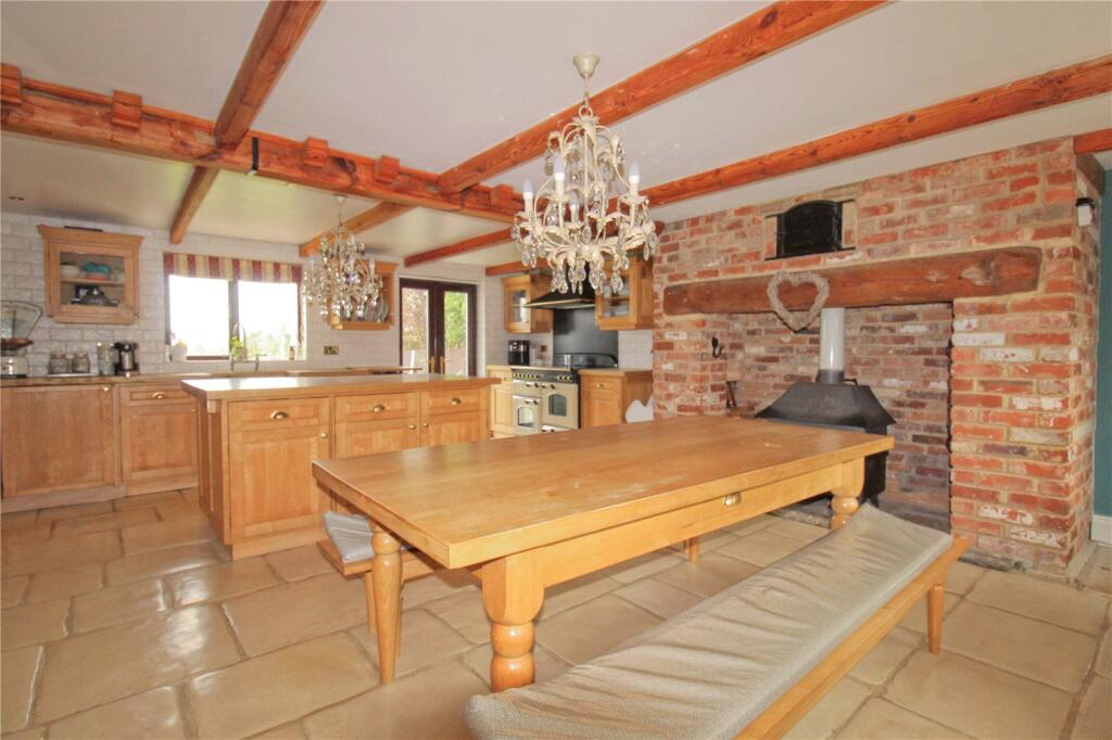 Hoopers Pool, Southwick photo 4