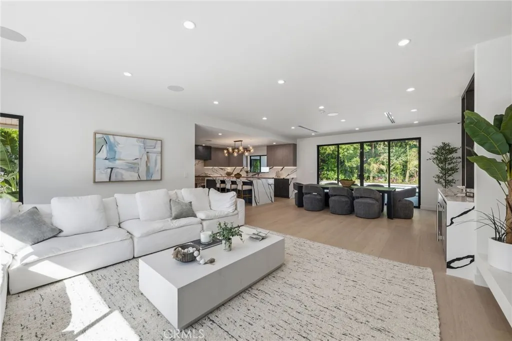 Additional image 62 of 8400 White Oak Ave, Sherwood Forest, CA 91325
