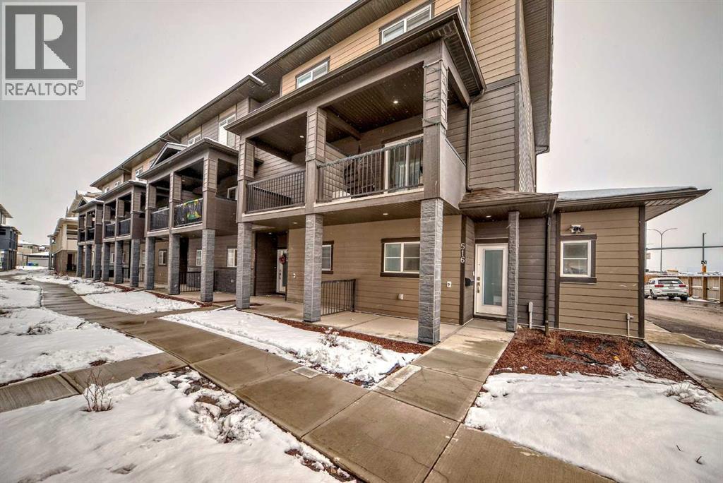 516, 95 Skyview Close NE