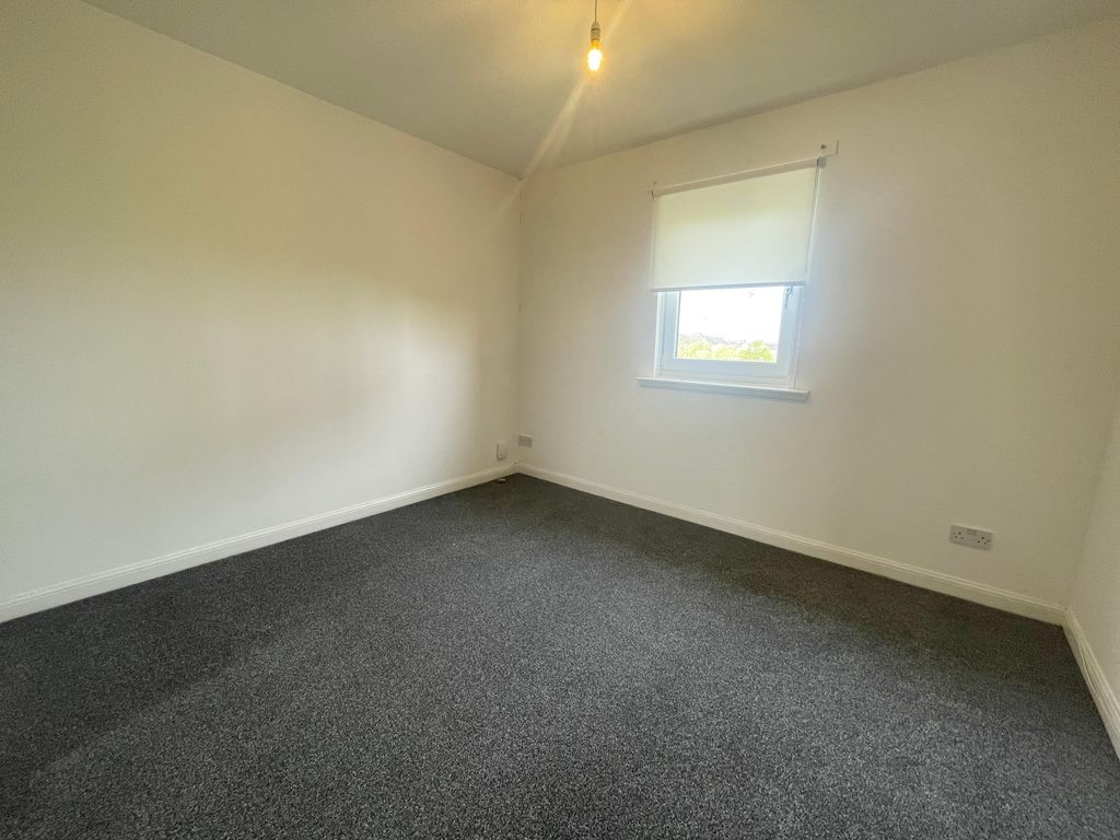 2 bed flat to rentJohn Street, Hamilton ML3 photo 5