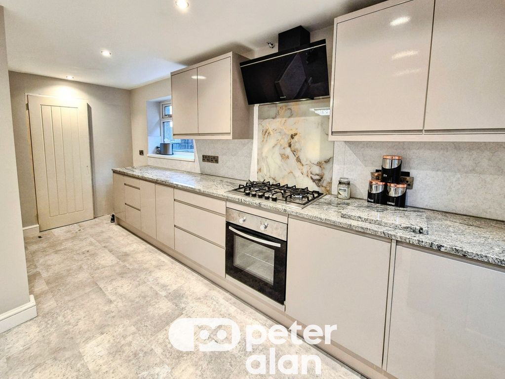 Additional image 5 of 3 bed semi-detached house to rentHendre Farm Drive, Newport NP19