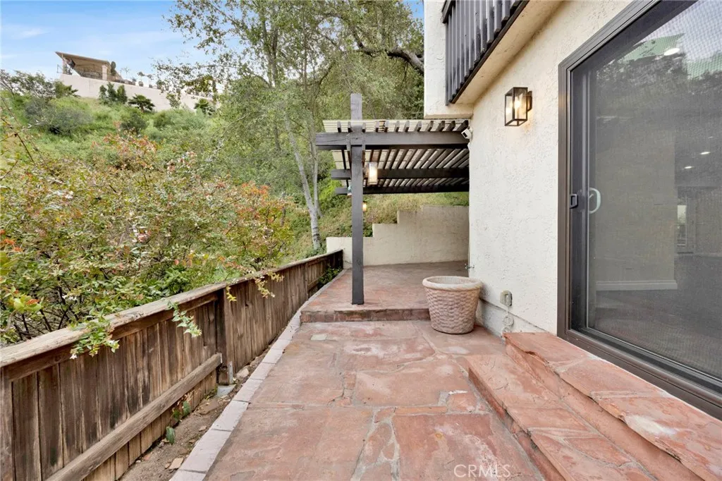 Additional image 72 of 69 Penhill Court, Glendale, CA 91206