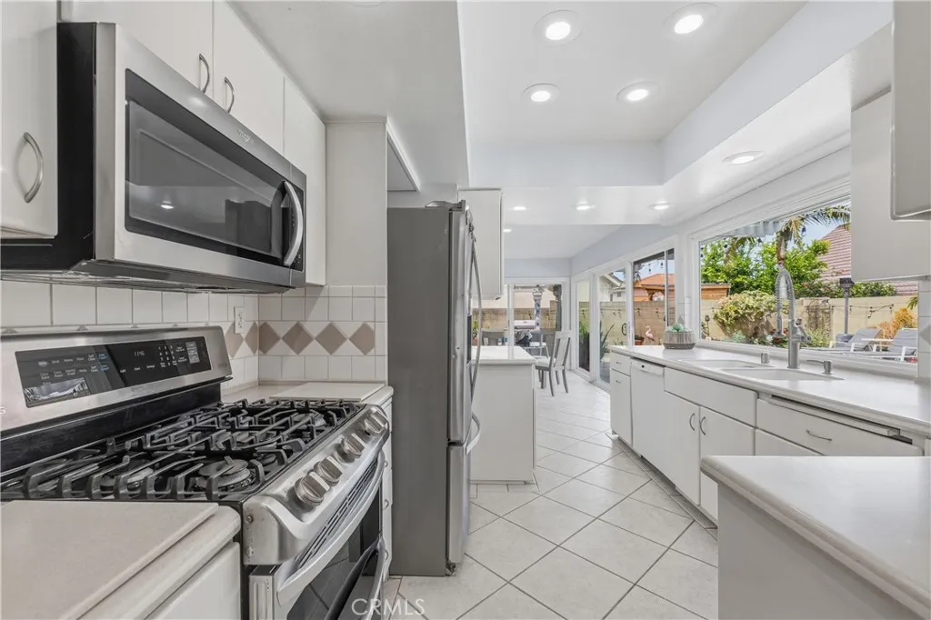 Additional image 12 of 4395 Avenida Carmel, Cypress, CA 90630