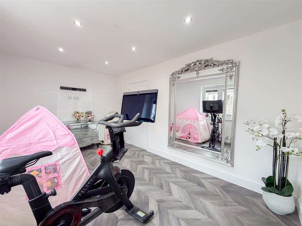 Additional image 27 of 4 bed detached house for saleKiln Drive, Stewarton, Kilmarnock KA3