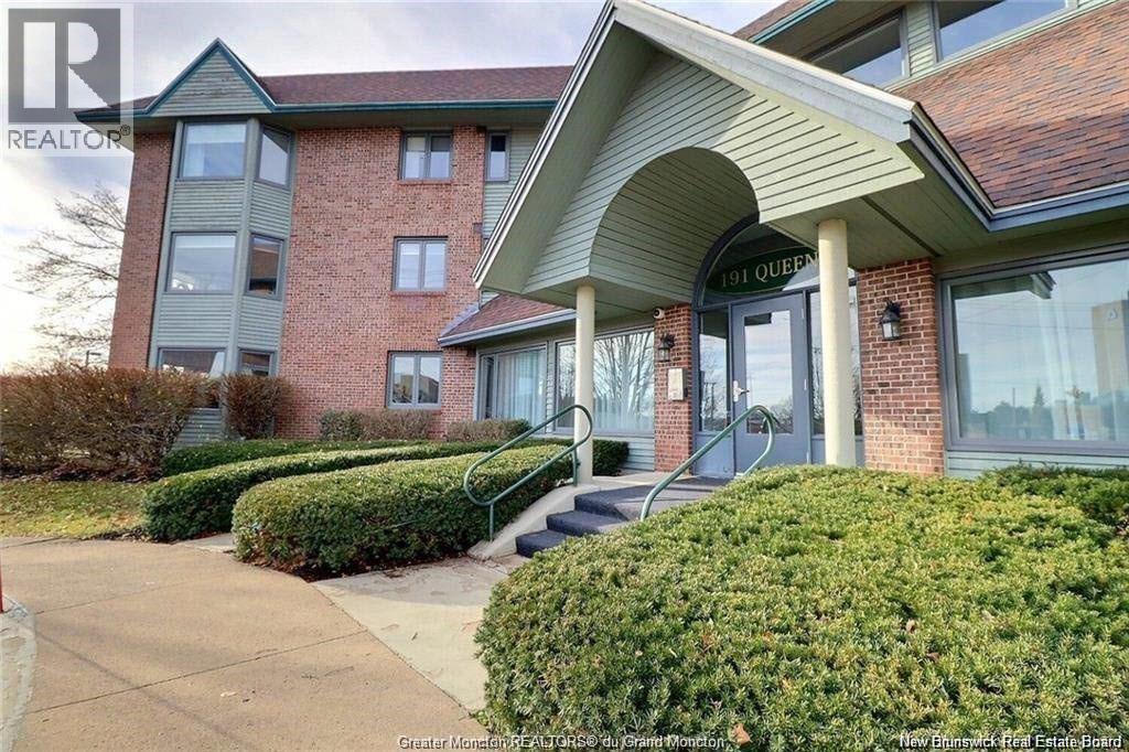 191 Queen Street Unit# 206