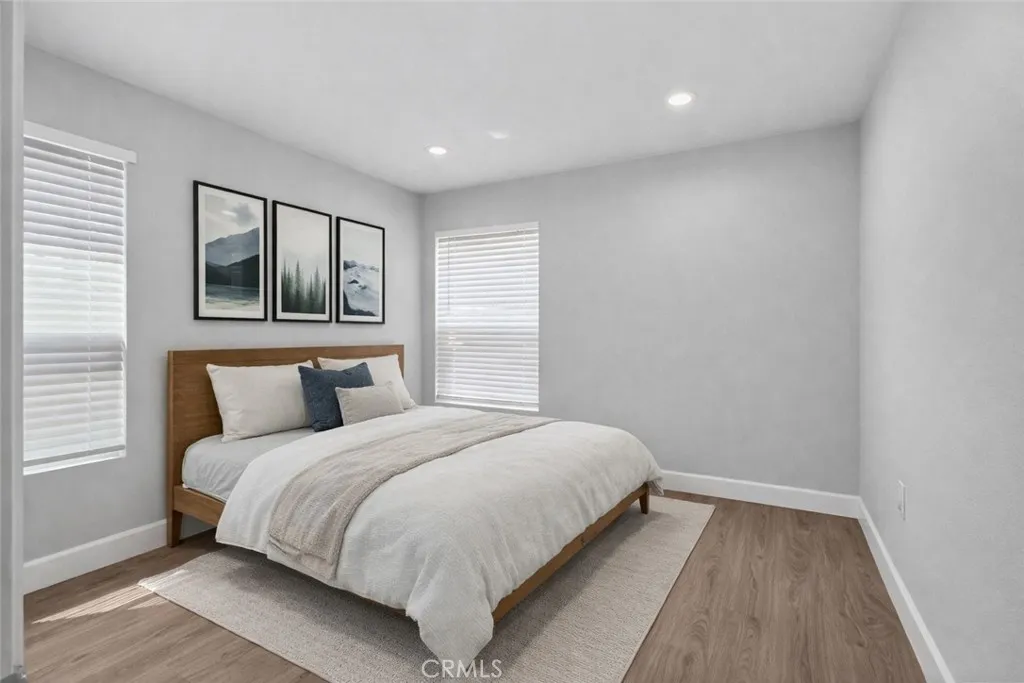 Additional image 17 of 906 W poplar Street, Compton, CA 90220