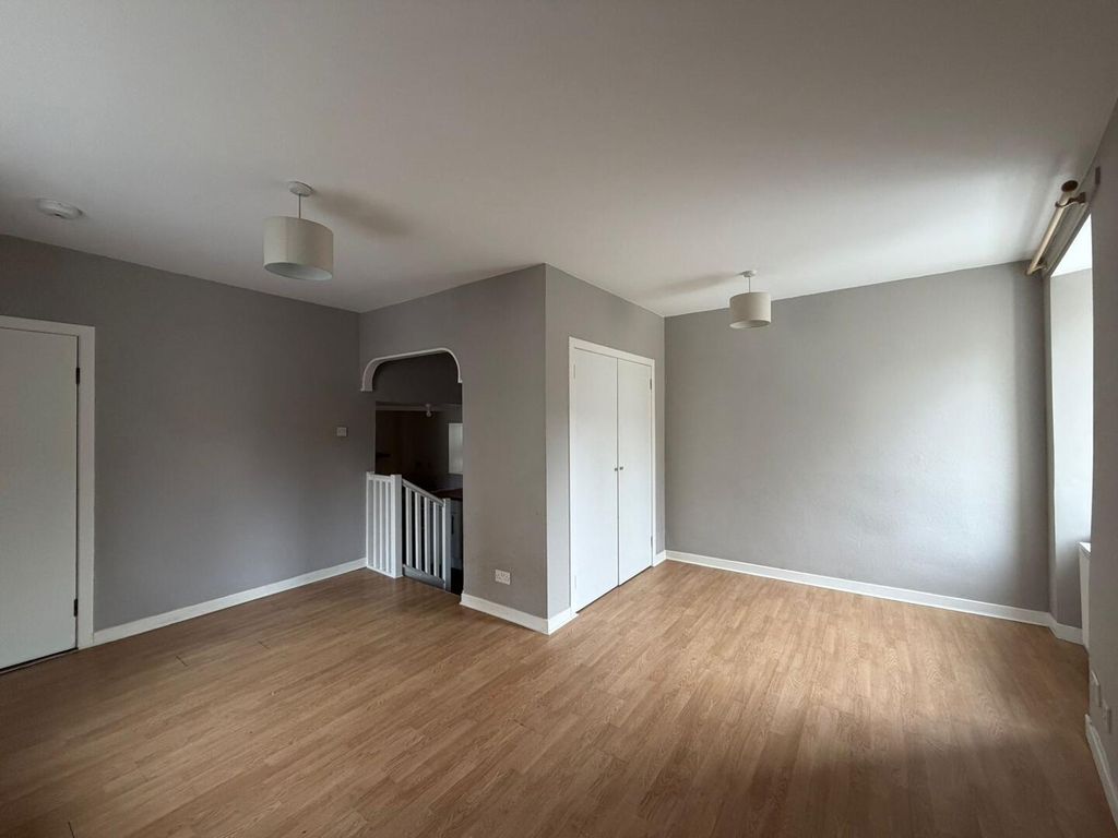 Additional image 3 of 2 bed flat to rentMillar Street, Crieff PH7