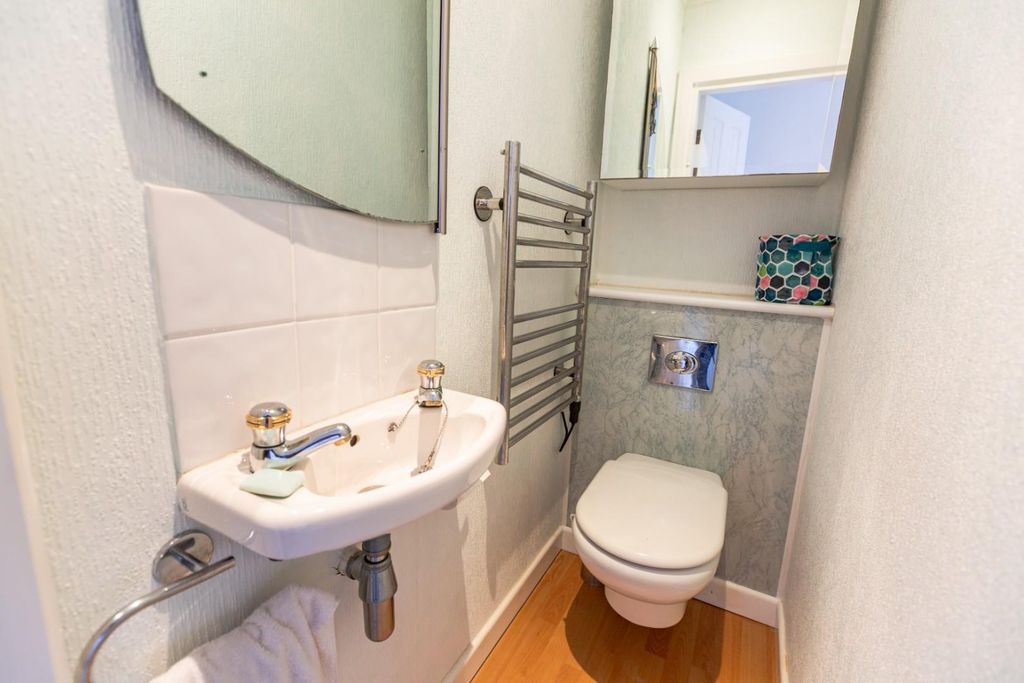 Additional image 18 of 2 bed flat for saleLansdowne, Groves Avenue, Langland, Swansea SA3