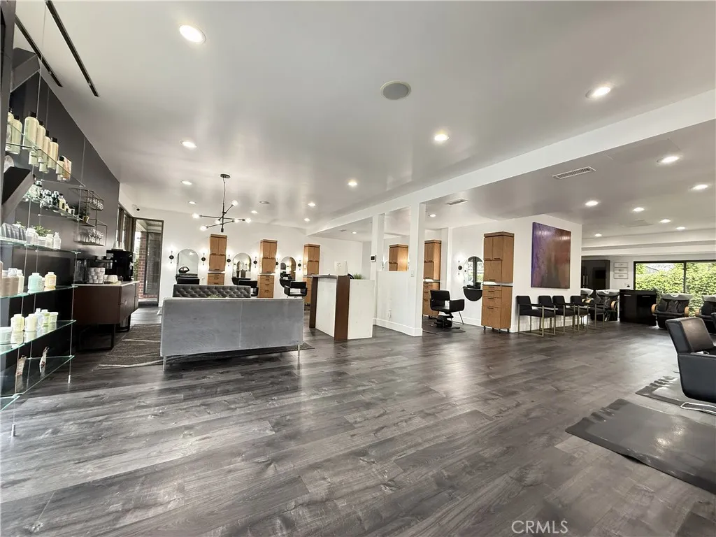 , Claremont, CA 91711