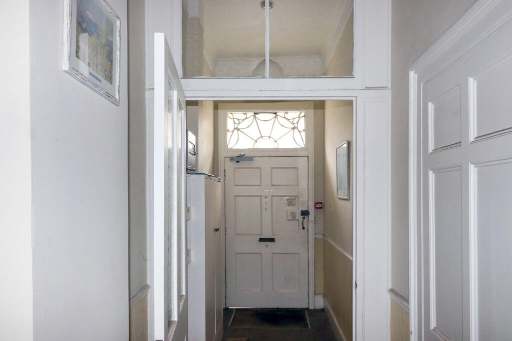 Additional image 3 of Beaufort East, Bath