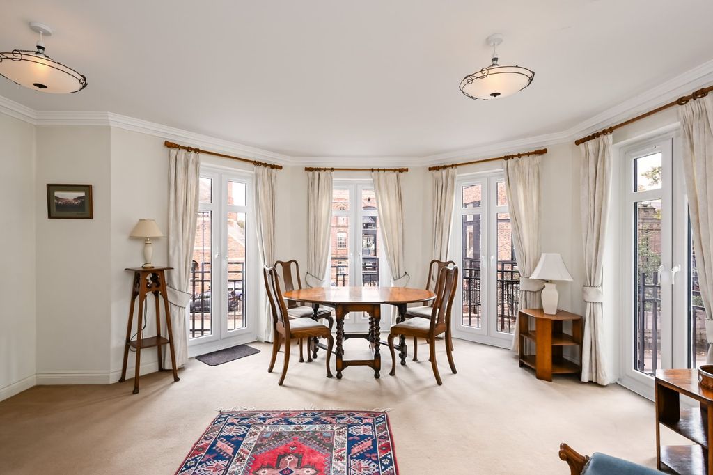 Additional image 5 of 1 bed flat for saleClifford House, Lady Anne Court, Skeldergate, York YO1