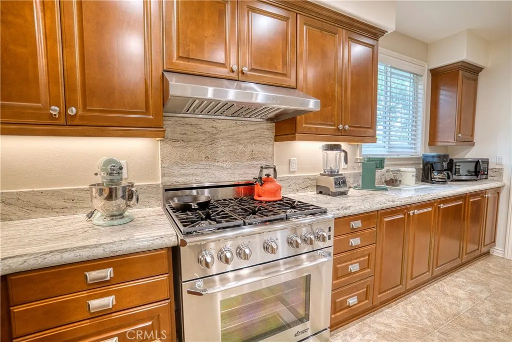 Additional image 94 of 14616 Meadowbrook Lane, Eastvale, CA 92880