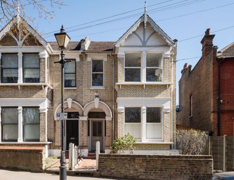 Forest Glade, Upper Leytonstone, London E11