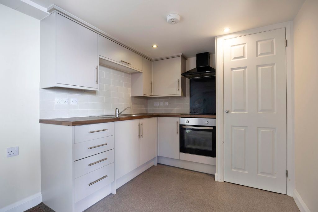 Additional image 3 of 1 bed flat to rentSt. Pauls Street South, Cheltenham GL50