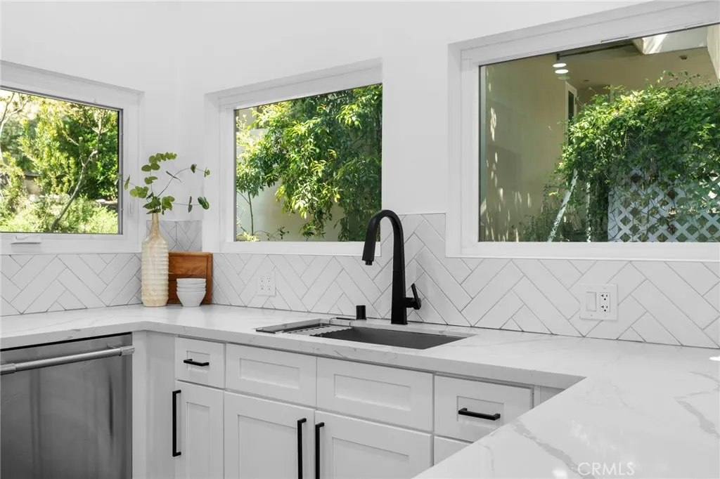 Additional image 19 of 2946 Graceland Way, Glendale, CA 91206