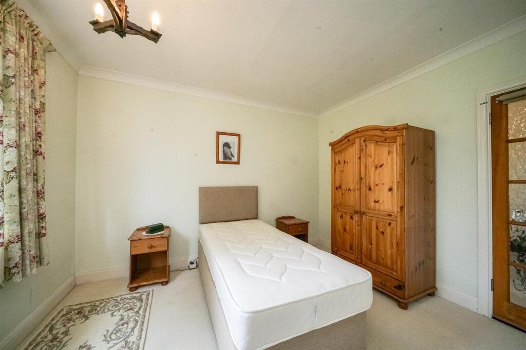 Additional image 12 of Hatfield Road, St Albans