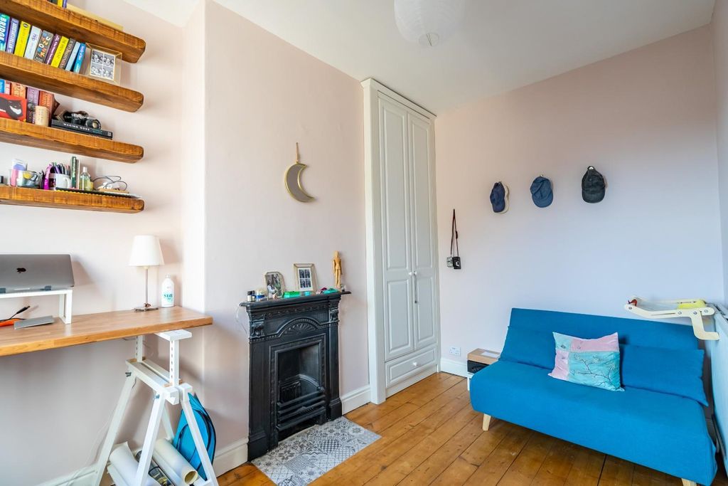 Additional image 10 of 3 bed terraced house to rentAlbemarle Road, South Bank, York YO23