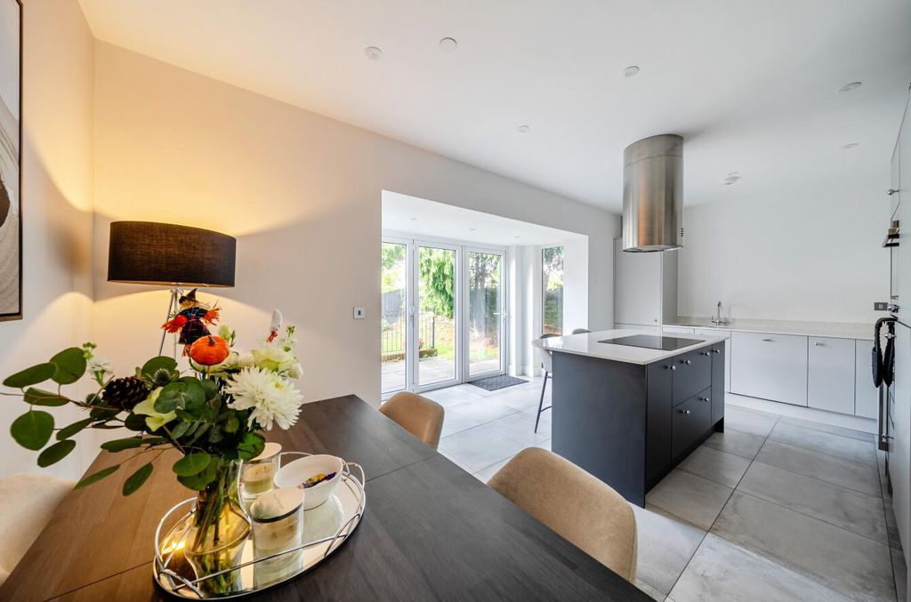 Additional image 2 of 4 bed semi-detached house for saleMillwood Gardens, Killay, Swansea SA2