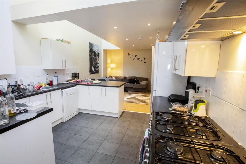 Heeley Road, Birmingham, West Midlands, B29 photo 3