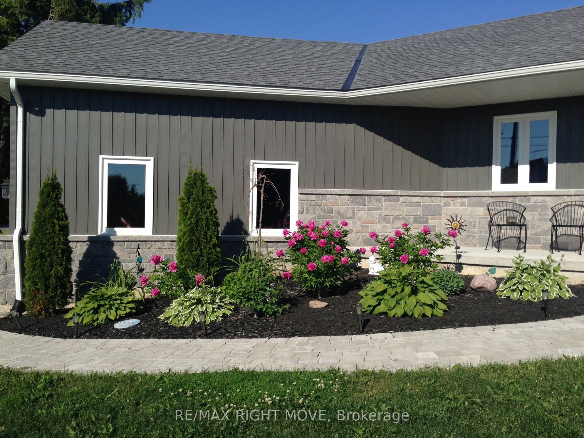 1499 15/16 Side Road E, Oro-medonte, ON, L0L 1T0 photo 2