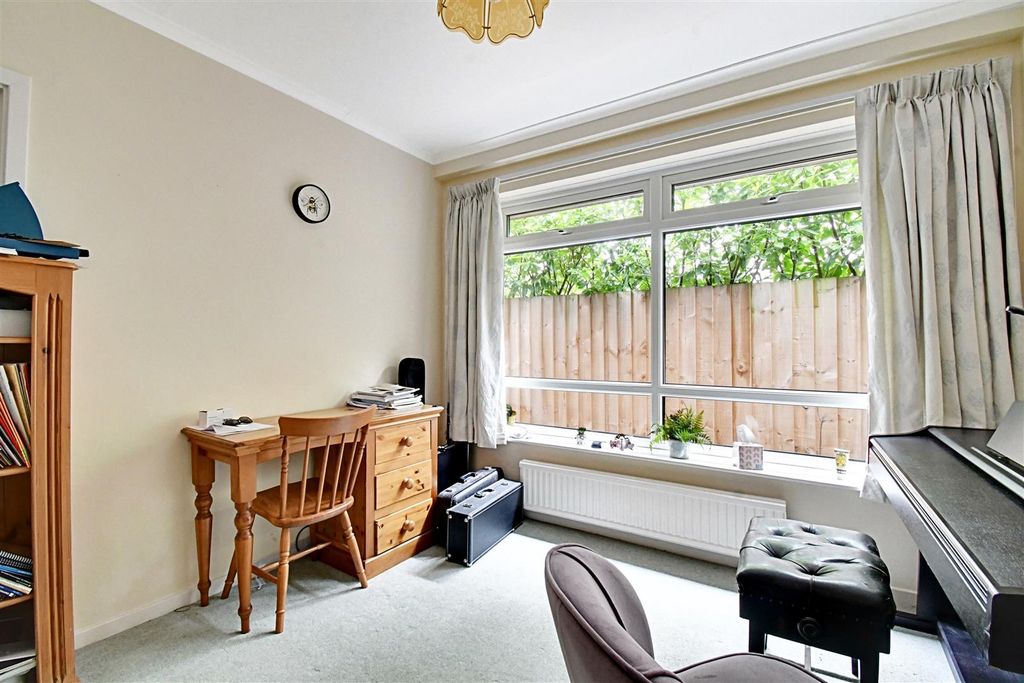 Additional image 15 of 3 bed detached house for saleMorgans Road, Hertford SG13