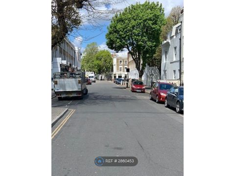 St. Peter' Street, London N1