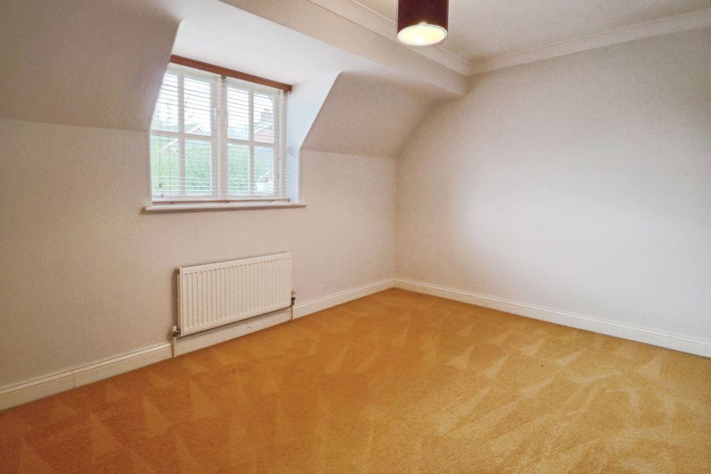 Additional image 12 of 4 bed detached house to rentColtsfoot Crescent, Bury St. Edmunds IP32