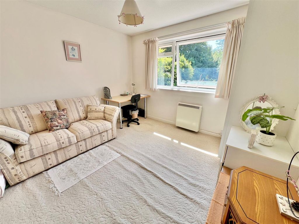 Additional image 9 of 2 bed flat for saleFreshwater, Isle Of Wight PO40