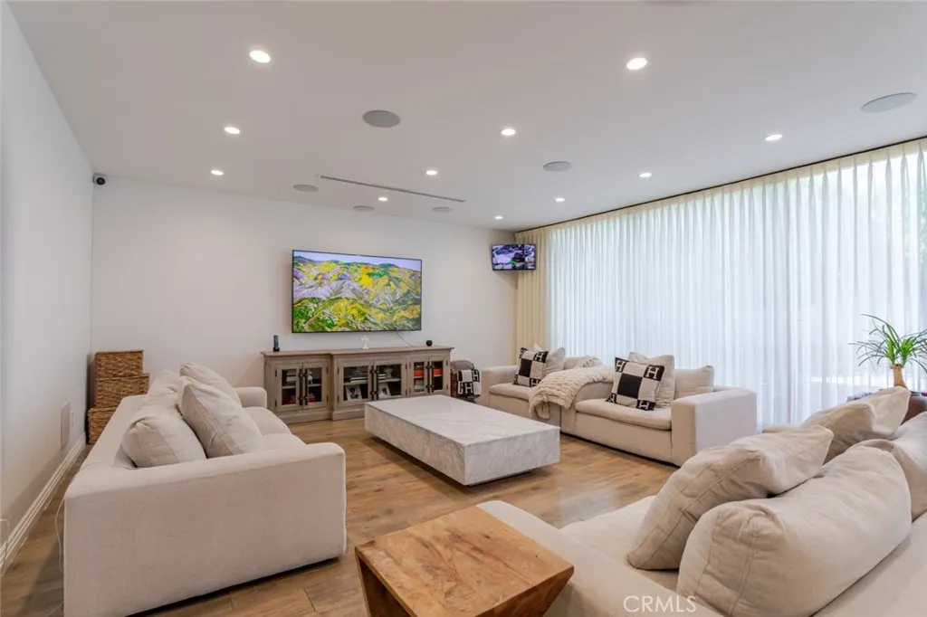 Additional image 15 of 5949 Rhodes Avenue, Valley Village, CA 91607