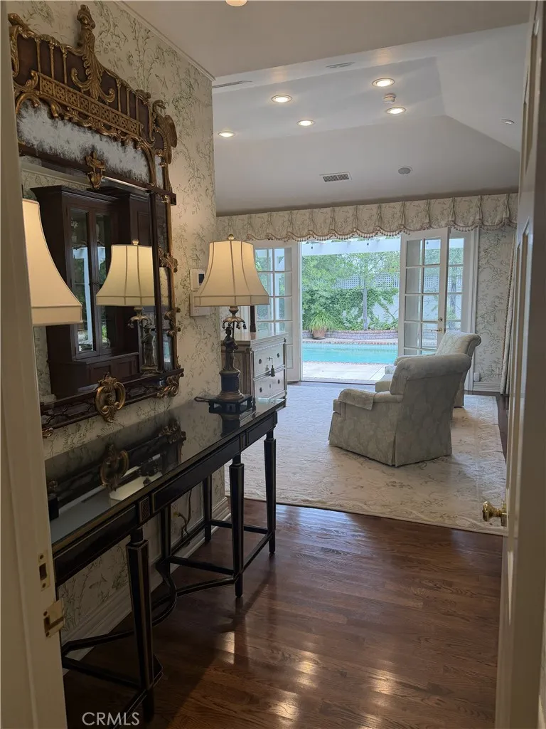Additional image 54 of 17420 Rancho St, Encino, CA 91316