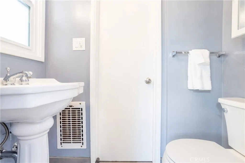 Additional image 26 of 11750 Hatteras St, Valley Village, CA 91607