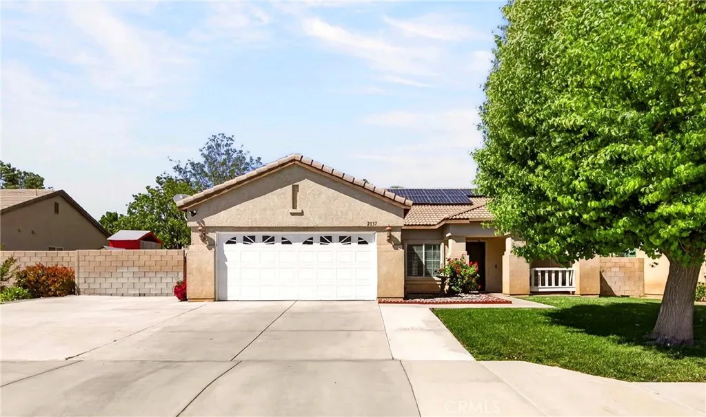 2037 W Avenue H6, Lancaster, CA 93536