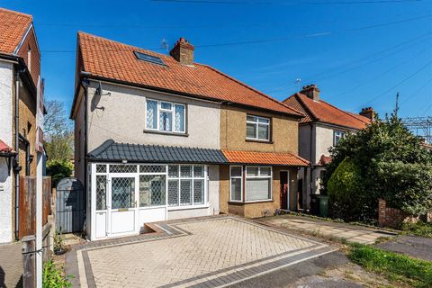 Gander Green Lane, Cheam SM3