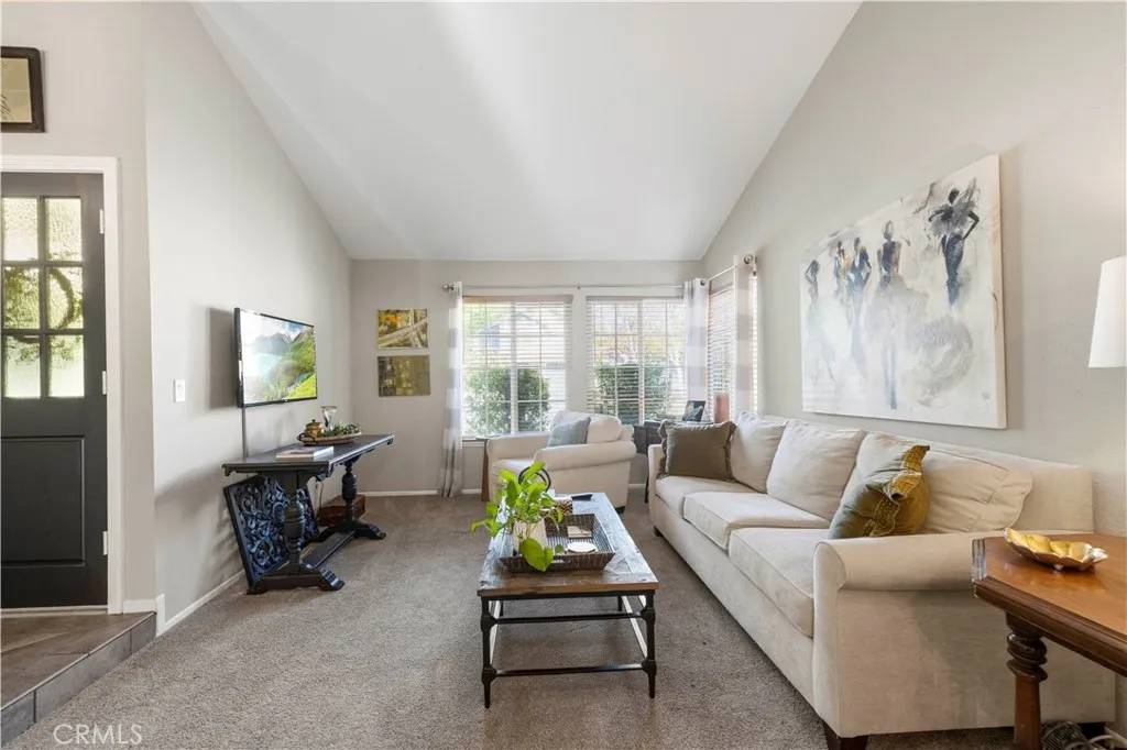 Additional image 86 of 25547 Via Impreso, Valencia, CA 91355