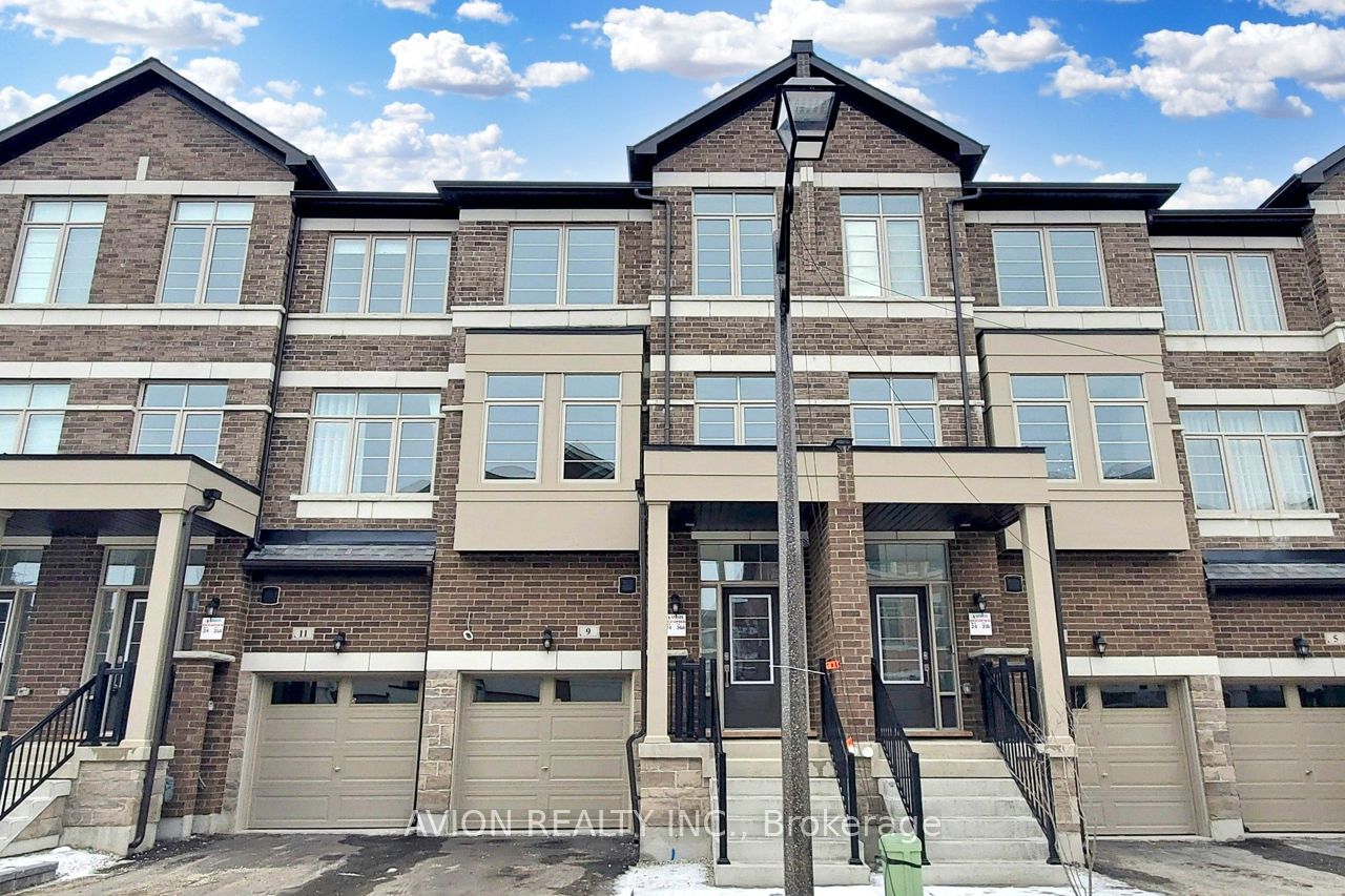 9 Sissons Way, Markham, ON, L6B 0S1