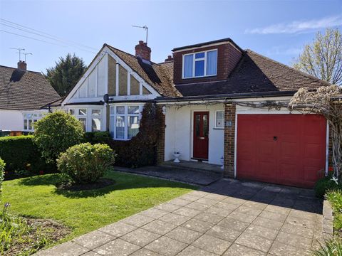 Borrowdale Avenue, Harrow Weald HA3