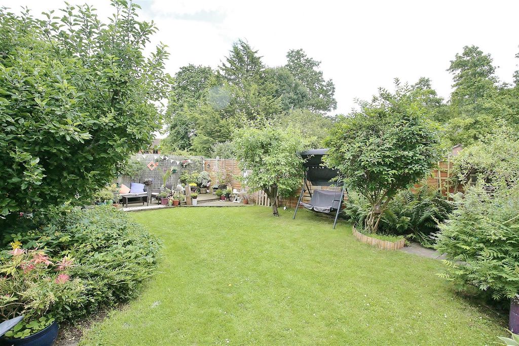 Additional image 11 of 4 bed semi-detached house to rentBrowns Close, Oxford OX2