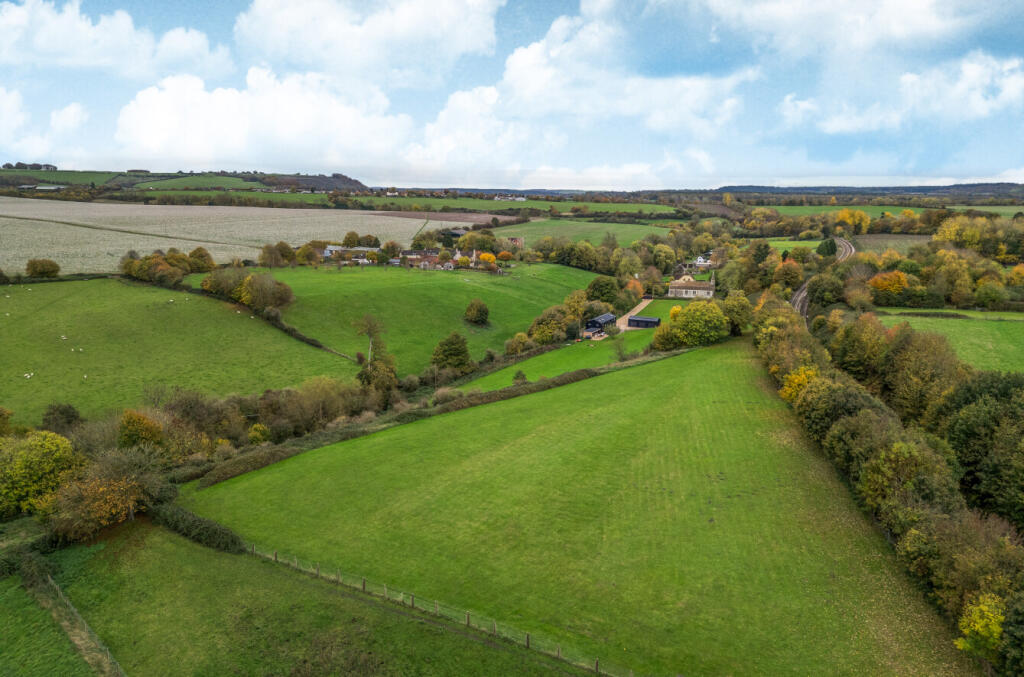 Additional image 3 of Old Dilton WILTSHIRE