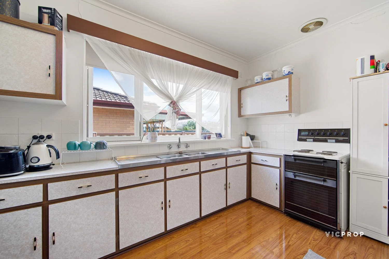 Additional image 3 of 11 McRae Avenue, St Albans VIC 3021