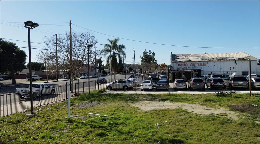 Additional image 9 of 1137 E Mission Boulevard, Pomona, CA 91766